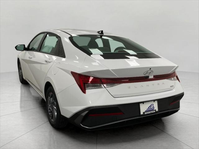 2025 Hyundai ELANTRA Hybrid Vehicle Photo in Appleton, WI 54913
