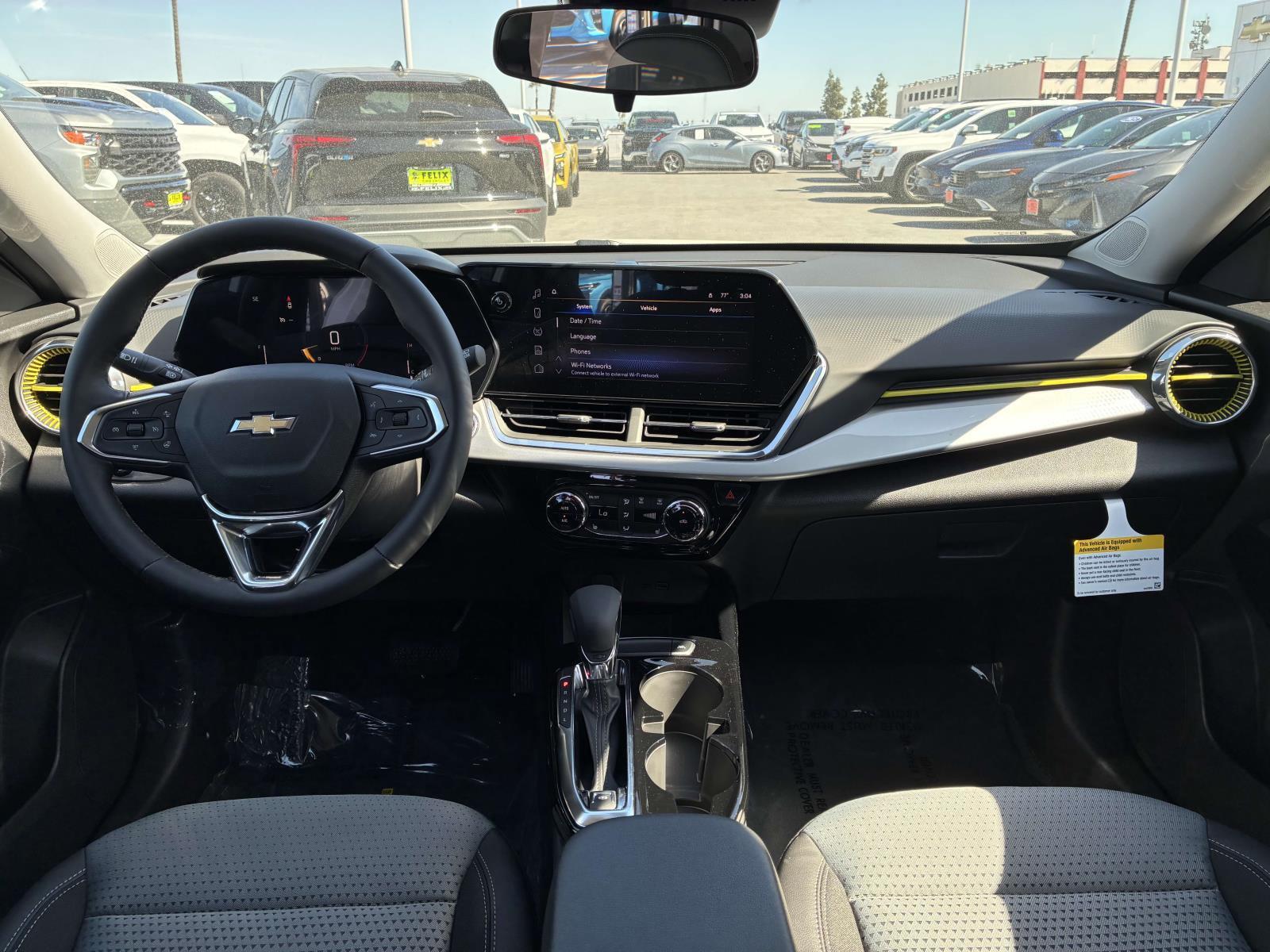 2025 Chevrolet Trax Vehicle Photo in LOS ANGELES, CA 90007-3794