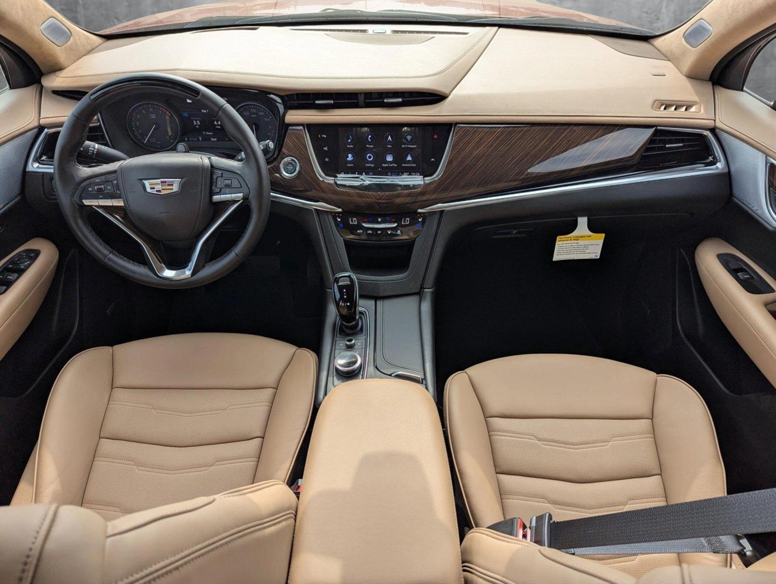 2025 Cadillac XT6 Vehicle Photo in CORPUS CHRISTI, TX 78412-4902