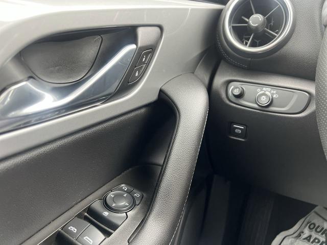 2021 Chevrolet Blazer Vehicle Photo in BOSTON, NY 14025-9684
