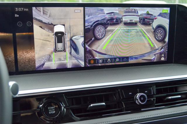 2025 INFINITI QX80 Vehicle Photo in Houston, TX 77090