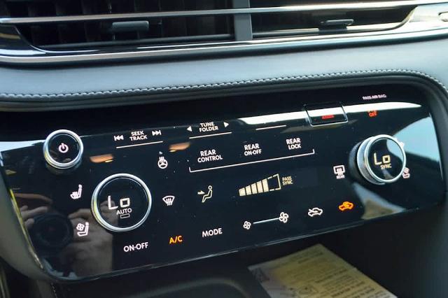 2025 INFINITI QX60 Vehicle Photo in Houston, TX 77090
