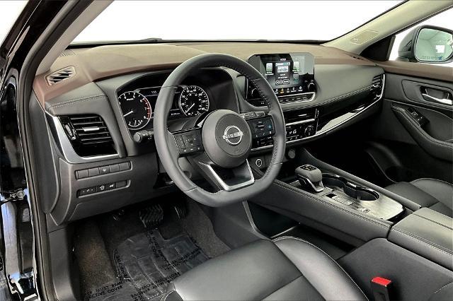 2023 Nissan Rogue Vehicle Photo in Grapevine, TX 76051
