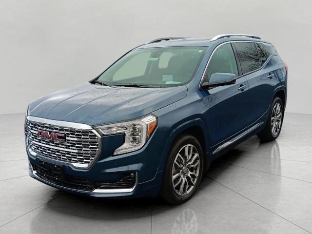 2024 GMC Terrain Vehicle Photo in OSHKOSH, WI 54904-7811