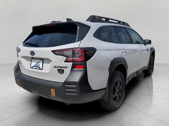 2025 Subaru Outback Vehicle Photo in Green Bay, WI 54304