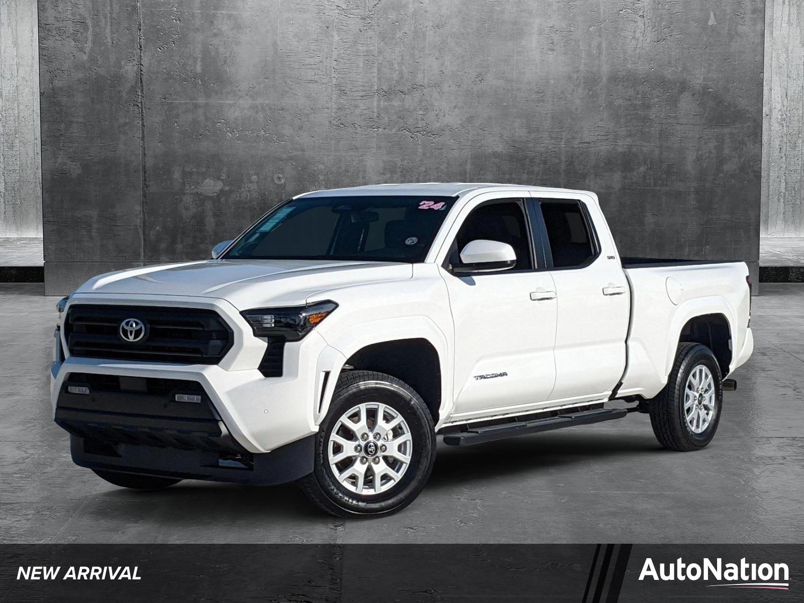 2024 Toyota Tacoma 4WD Vehicle Photo in Davie, FL 33331