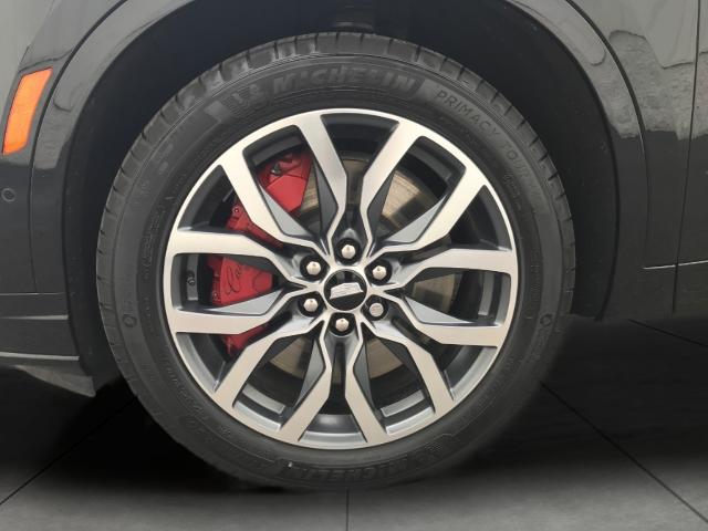 2024 Cadillac XT6 Vehicle Photo in GREEN BAY, WI 54303-3330
