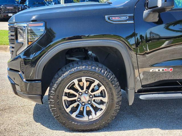 2022 GMC Sierra 1500 Vehicle Photo in DENTON, TX 76210-9321