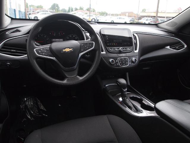 2022 Chevrolet Malibu Vehicle Photo in MADISON, IN 47250-1611