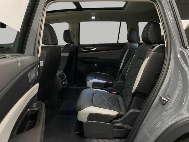 2025 Volkswagen Atlas Vehicle Photo in Appleton, WI 54913