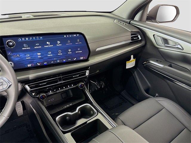 2025 Chevrolet Traverse Vehicle Photo in PUYALLUP, WA 98371-4149