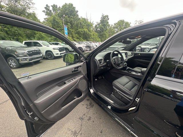 2025 Dodge Durango Vehicle Photo in Doylsetown, PA 18901