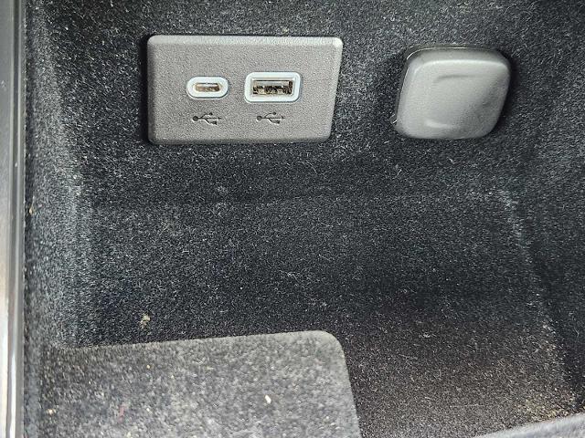 2023 Cadillac XT4 Vehicle Photo in DENTON, TX 76210-9321