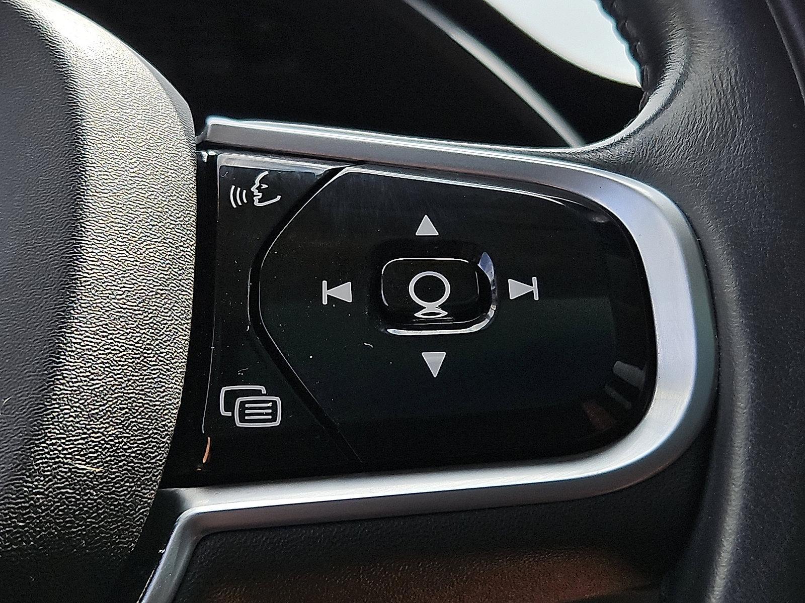 2019 Volvo XC90 Vehicle Photo in Trevose, PA 19053