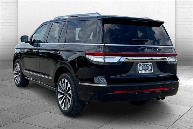 2024 Lincoln Navigator Vehicle Photo in TOPEKA, KS 66609-0000