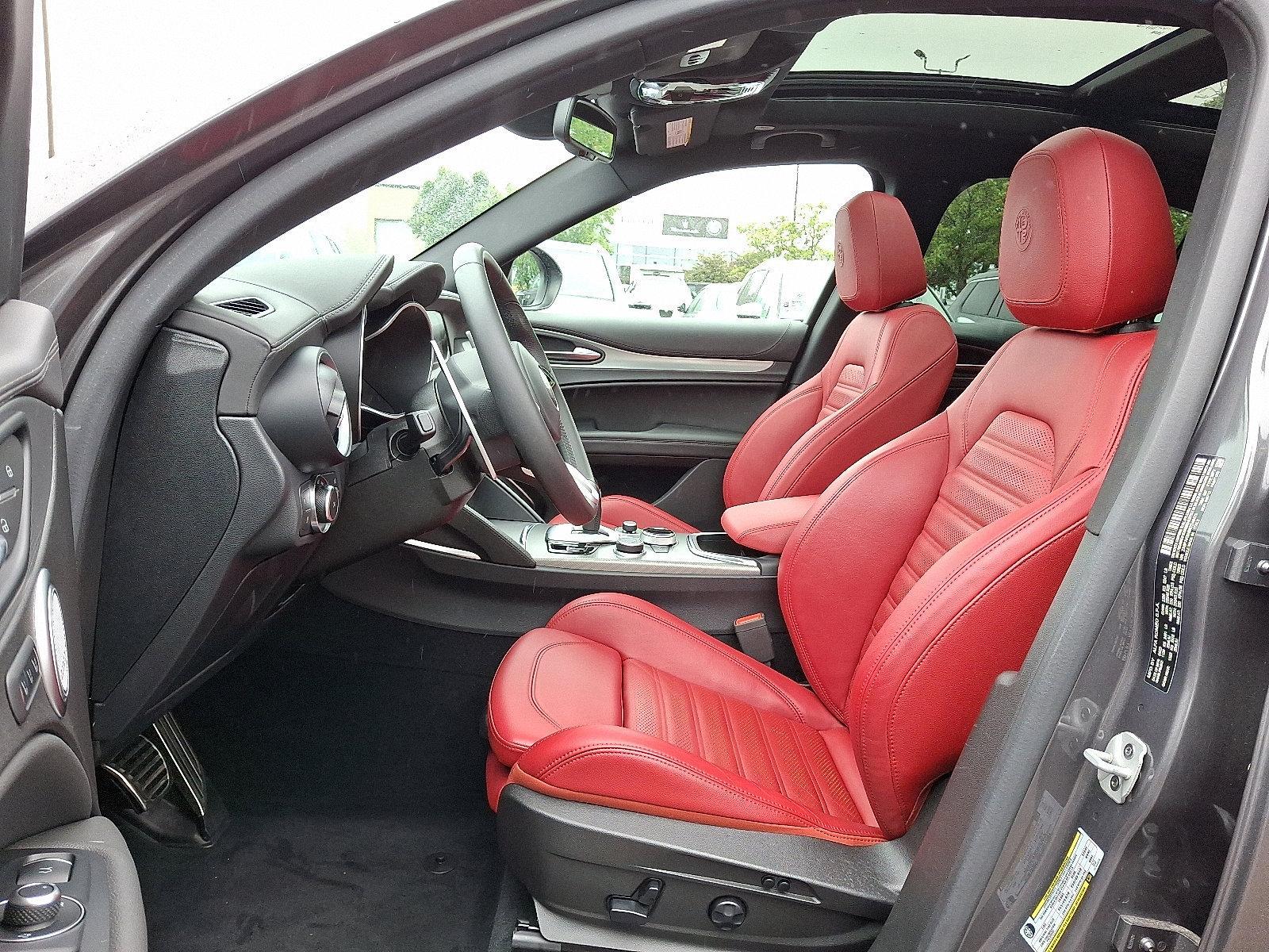 2022 Alfa Romeo Stelvio Vehicle Photo in Willow Grove, PA 19090