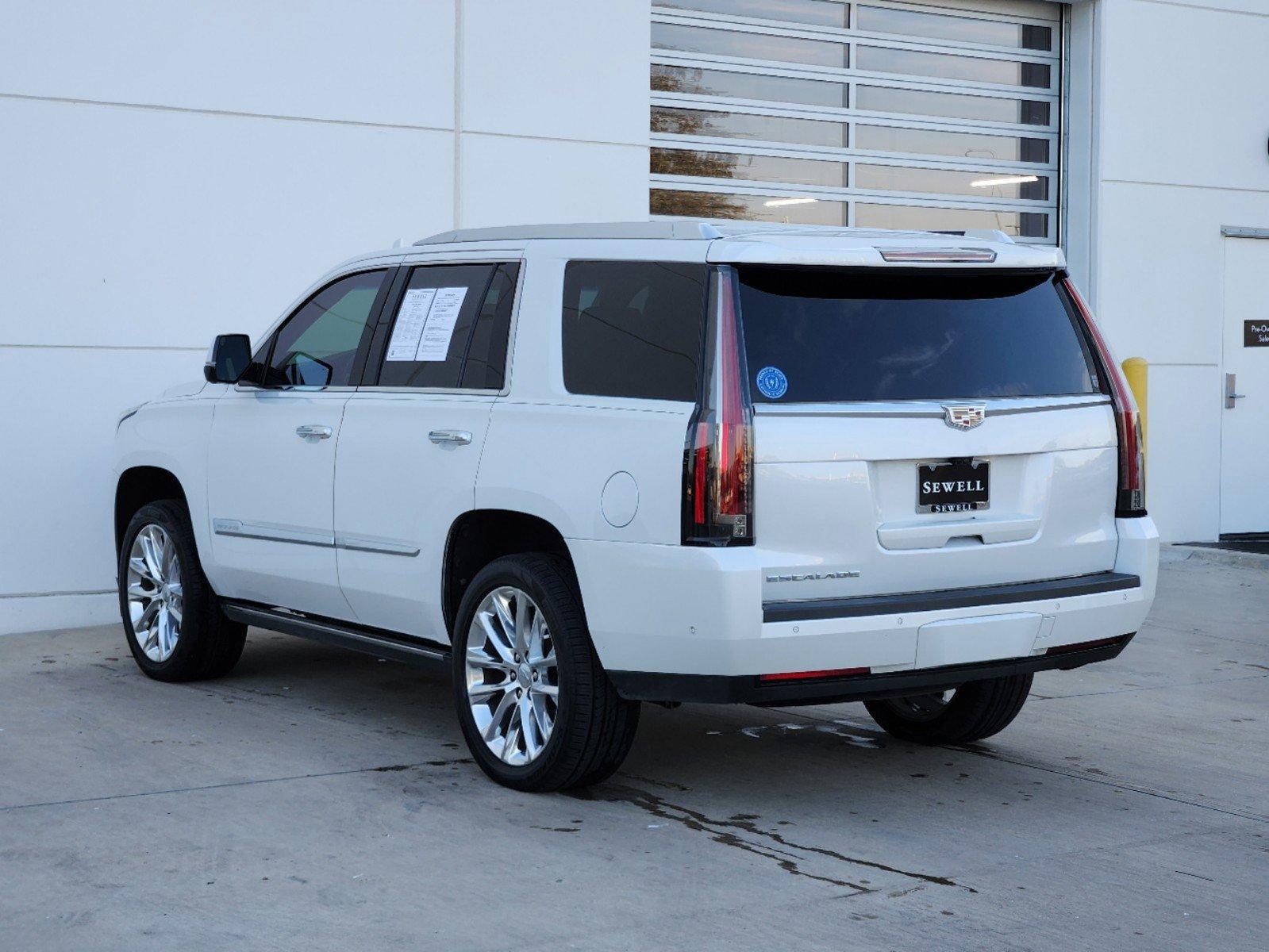 2019 Cadillac Escalade Vehicle Photo in PLANO, TX 75024