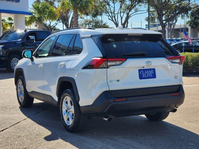 2021 Toyota RAV4 Vehicle Photo in SUGAR LAND, TX 77478-0000