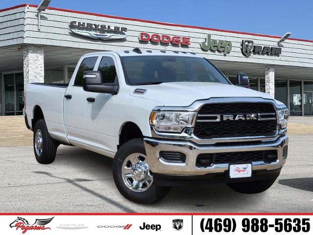 2024 Ram 2500 Vehicle Photo in Ennis, TX 75119-5114