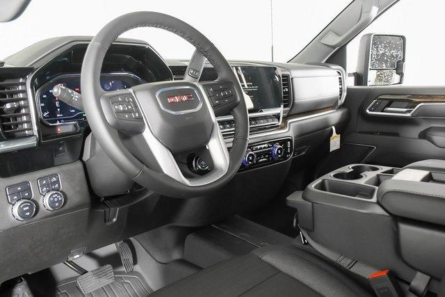 2025 GMC Sierra 2500 HD Vehicle Photo in PUYALLUP, WA 98371-4149