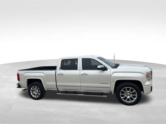 2015 GMC Sierra 1500 Vehicle Photo in MEDINA, OH 44256-9631