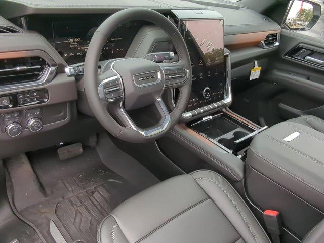 2025 GMC Yukon XL Vehicle Photo in ALBERTVILLE, AL 35950-0246