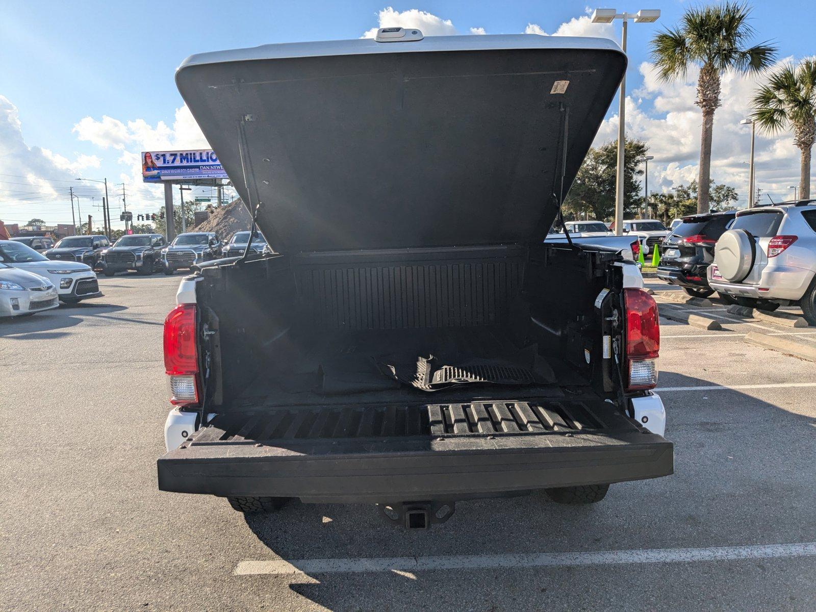 2017 Toyota Tacoma Vehicle Photo in Winter Park, FL 32792