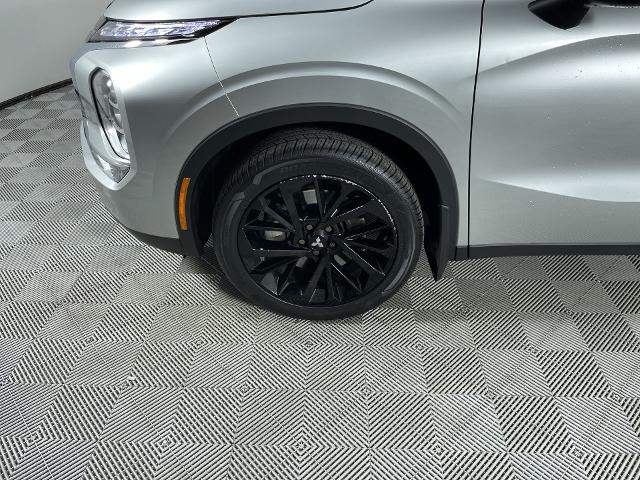 2022 Mitsubishi Outlander Vehicle Photo in GILBERT, AZ 85297-0402