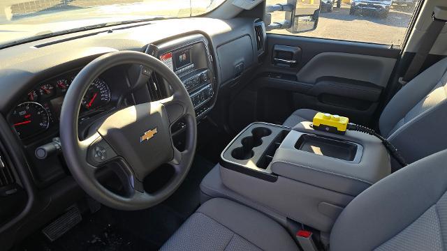 2024 Chevrolet Silverado Chassis Cab Vehicle Photo in INDEPENDENCE, MO 64055-1314