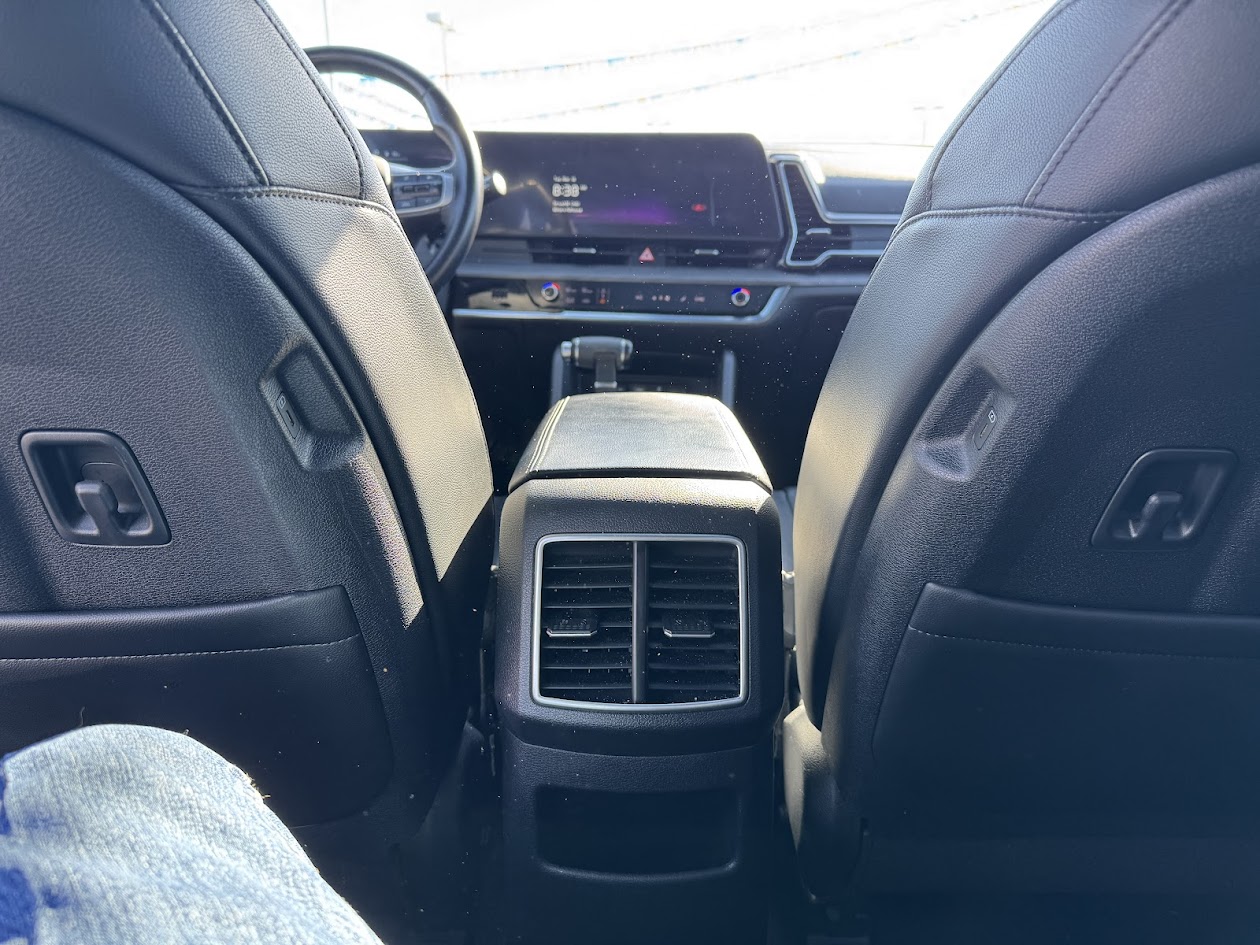2023 Kia Sportage Vehicle Photo in BOONVILLE, IN 47601-9633