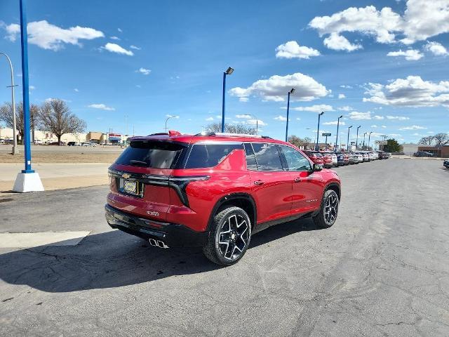 2025 Chevrolet Traverse Vehicle Photo in HAYS, KS 67601-1994
