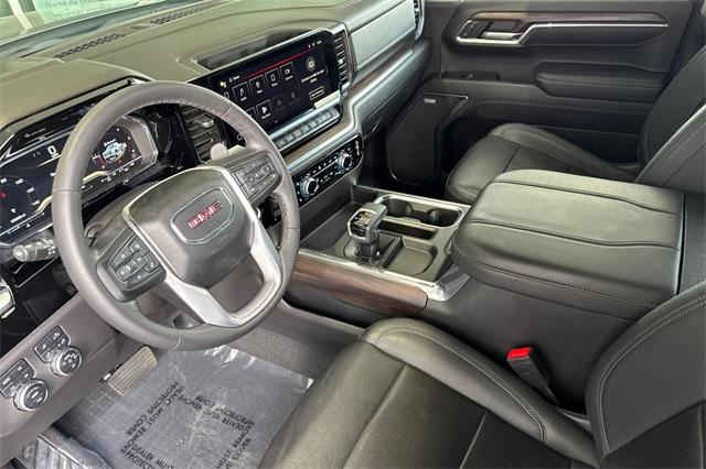 2023 GMC Sierra 1500 Vehicle Photo in ELK GROVE, CA 95757-8703