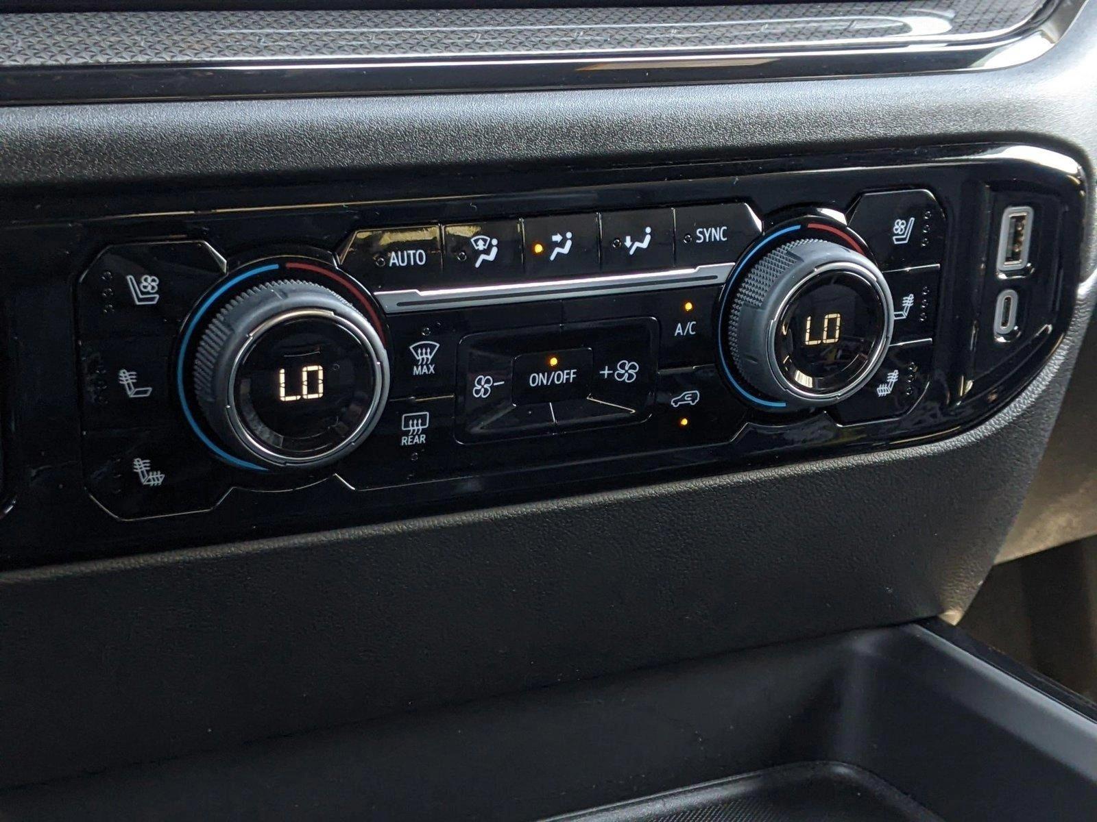2024 Chevrolet Silverado 2500 HD Vehicle Photo in TIMONIUM, MD 21093-2300
