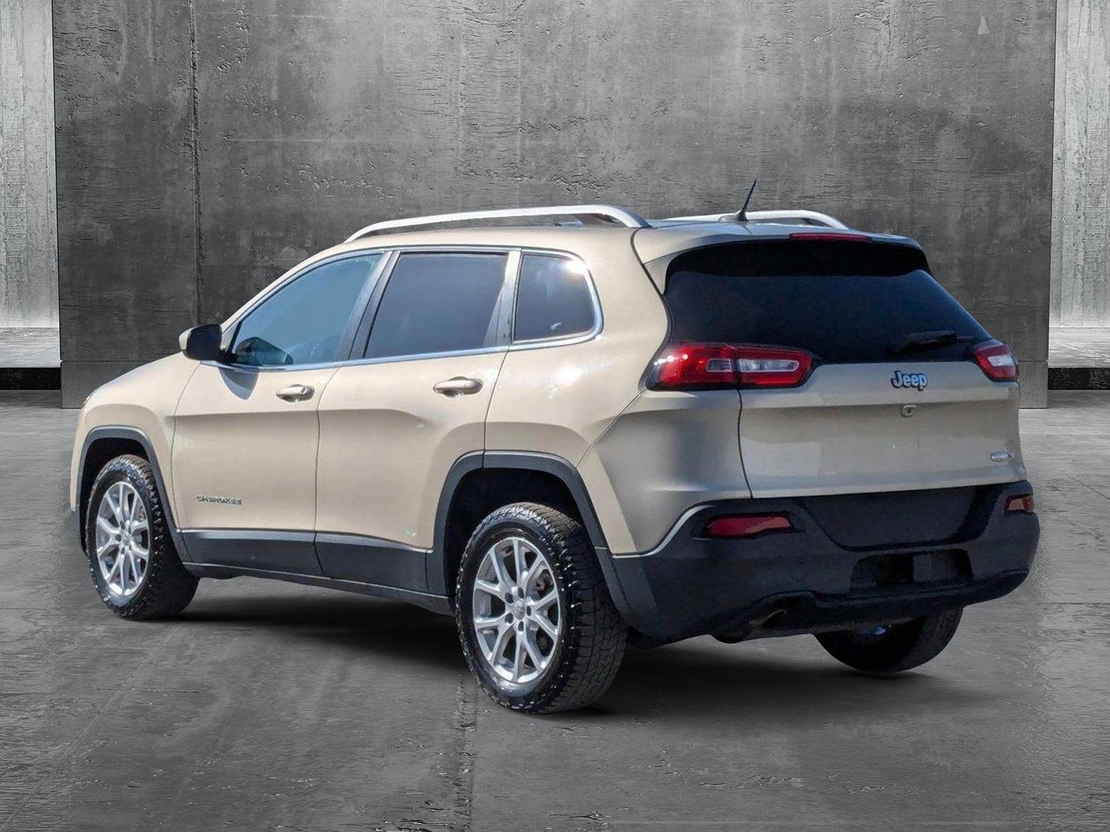 2015 Jeep Cherokee Vehicle Photo in Spokane Valley, WA 99212