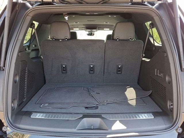 2024 Chevrolet Suburban Vehicle Photo in DANBURY, CT 06810-5034