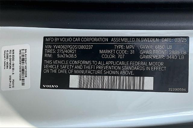 2025 Volvo XC90 Vehicle Photo in Grapevine, TX 76051