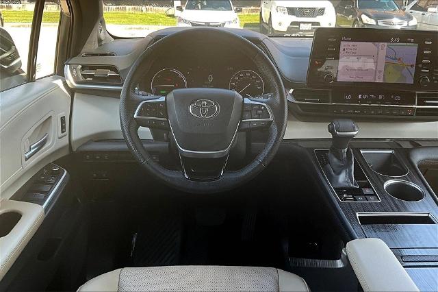 2021 Toyota Sienna Vehicle Photo in San Antonio, TX 78230