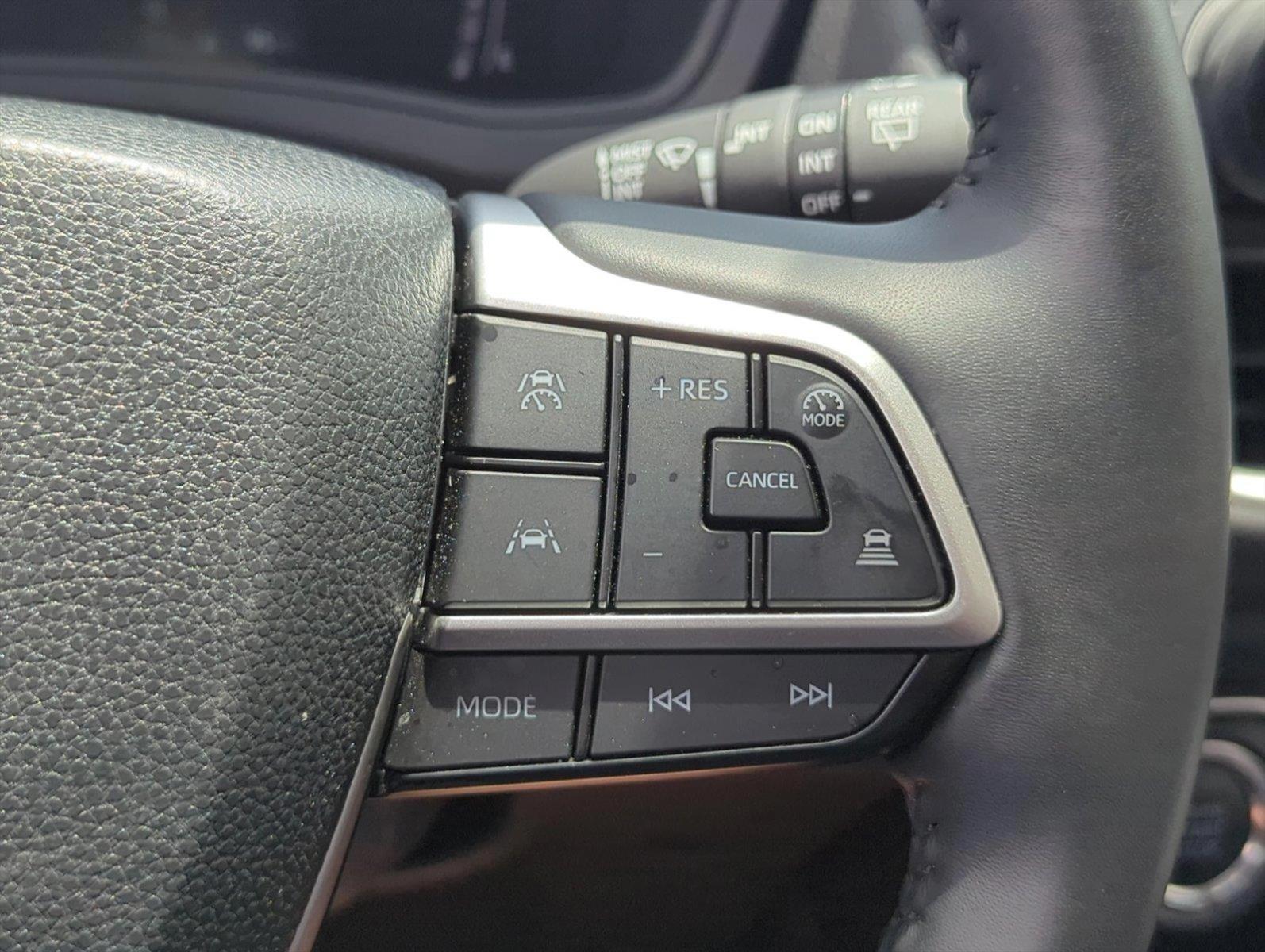 2024 Toyota Grand Highlander Vehicle Photo in Ft. Myers, FL 33907