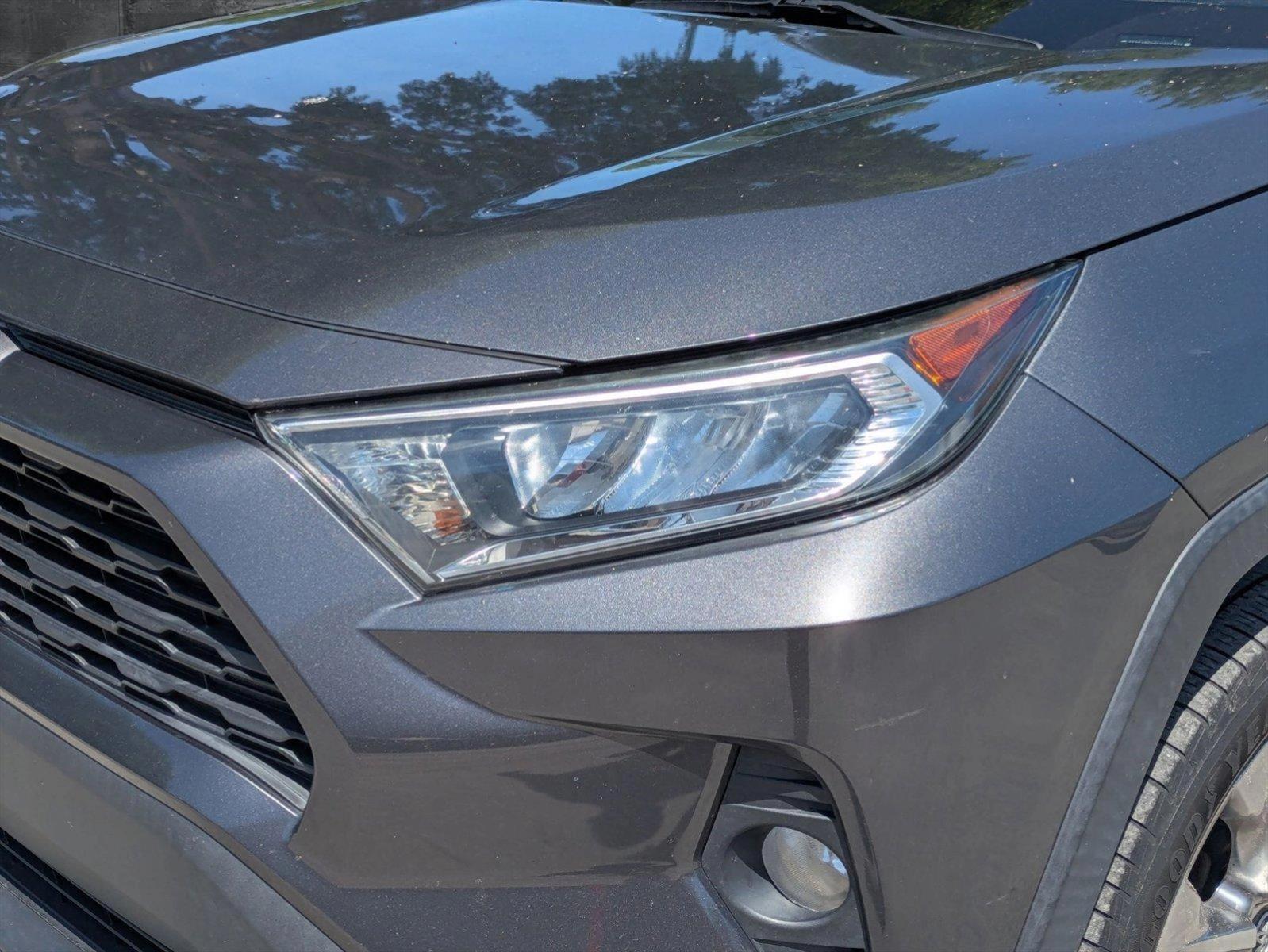 2020 Toyota RAV4 Vehicle Photo in GREENACRES, FL 33463-3207