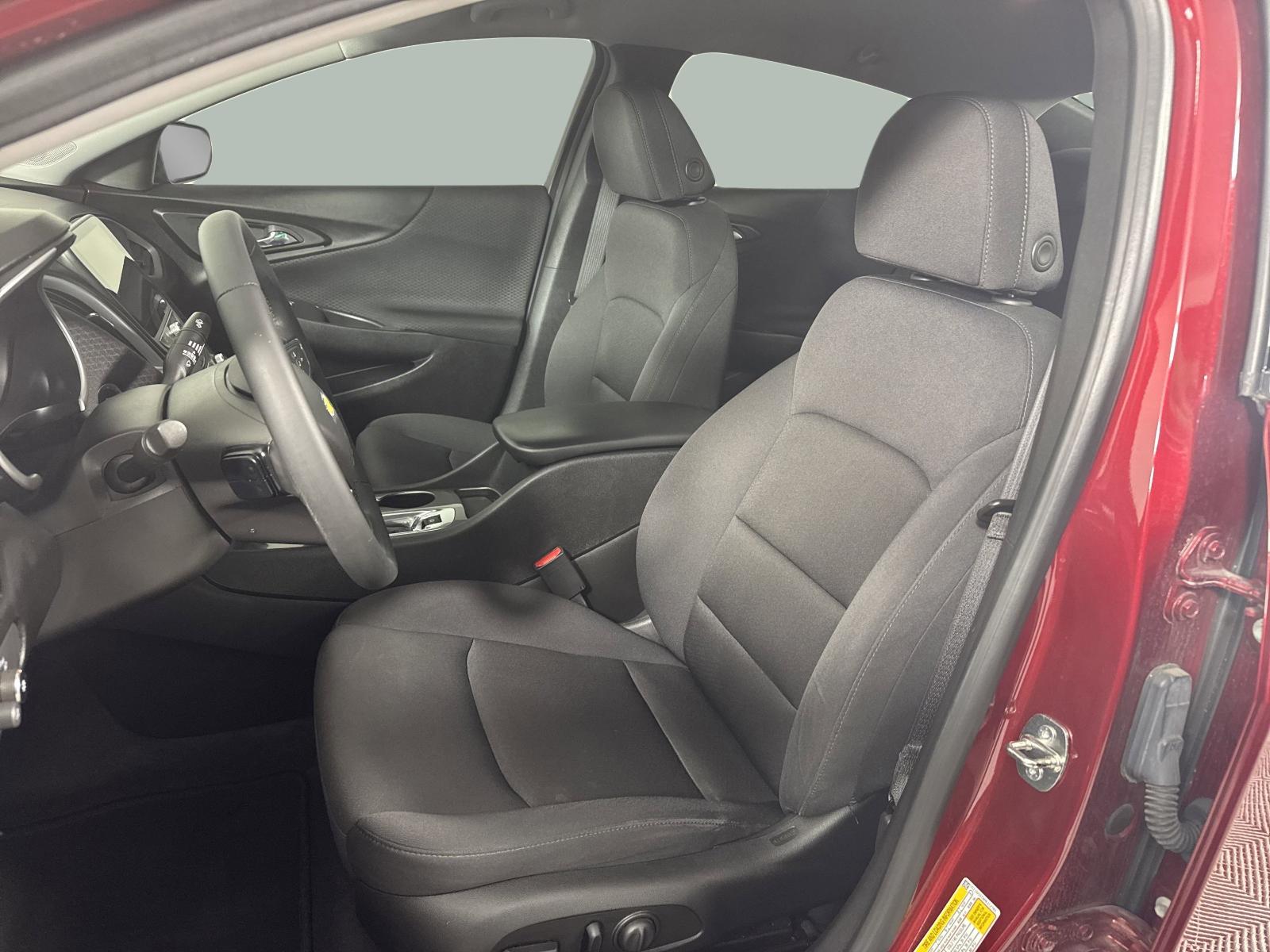 2023 Chevrolet Malibu Vehicle Photo in GEORGETOWN, TX 78626-7508