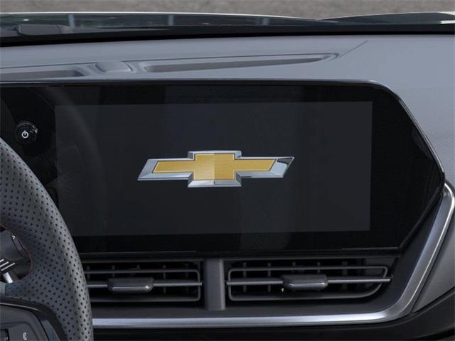 2025 Chevrolet Trax Vehicle Photo in ENGLEWOOD, CO 80113-6708