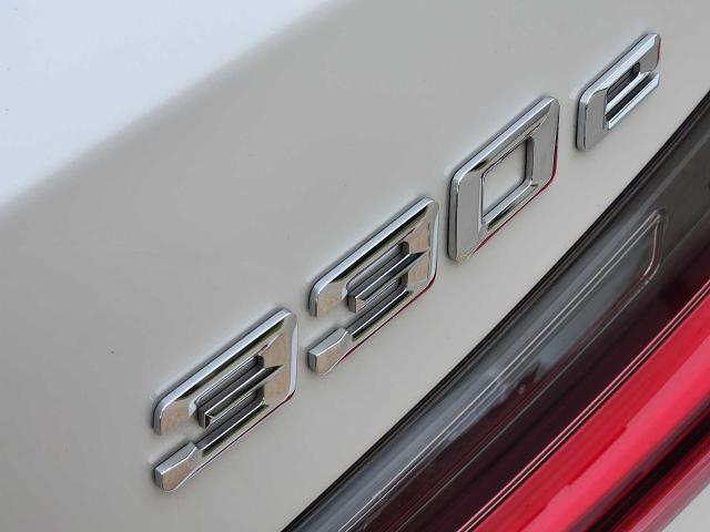 2023 BMW 330e Vehicle Photo in PLANO, TX 75024