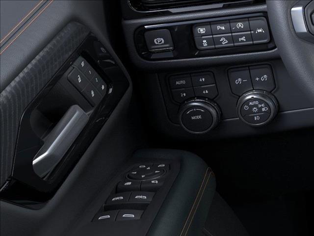 2025 GMC Yukon Vehicle Photo in HENDERSON, NC 27536-2966