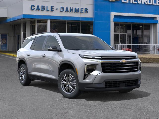 2025 Chevrolet Traverse Vehicle Photo in INDEPENDENCE, MO 64055-1314