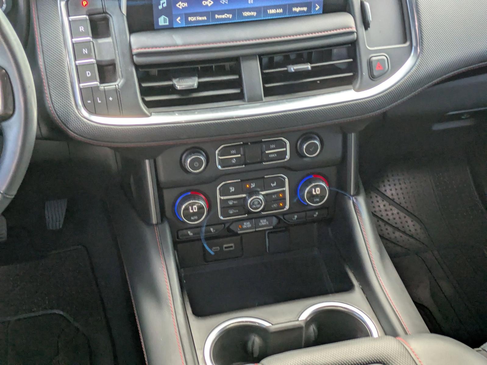 2024 Chevrolet Tahoe Vehicle Photo in SELMA, TX 78154-1460