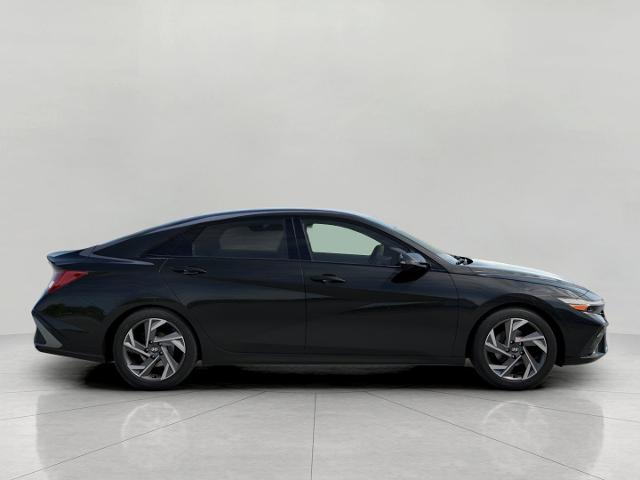 2025 Hyundai ELANTRA Vehicle Photo in Green Bay, WI 54304