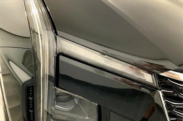 2024 Cadillac XT4 Vehicle Photo in KANSAS CITY, MO 64114-4545