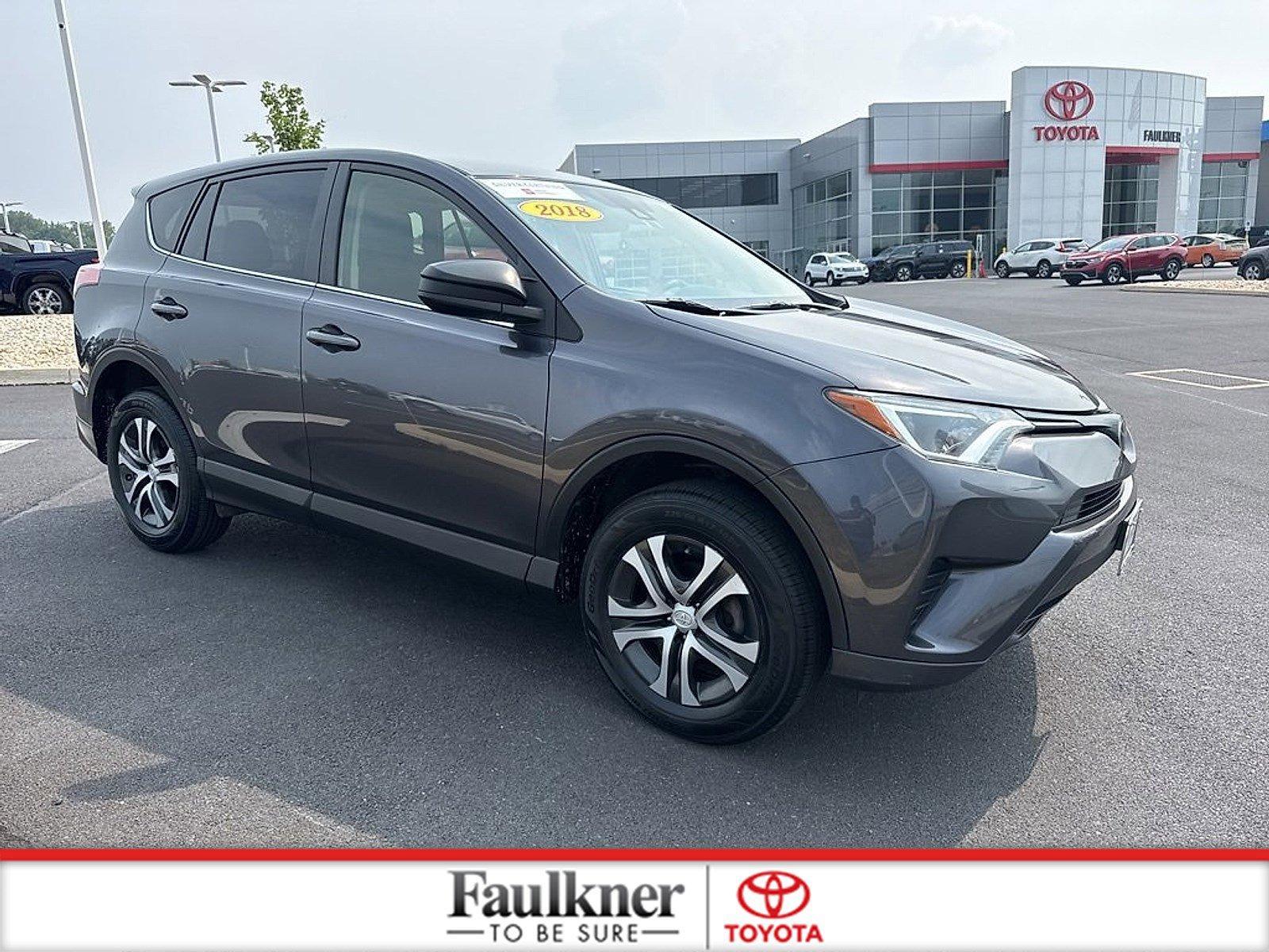2018 Toyota RAV4 Vehicle Photo in Harrisburg, PA 17111