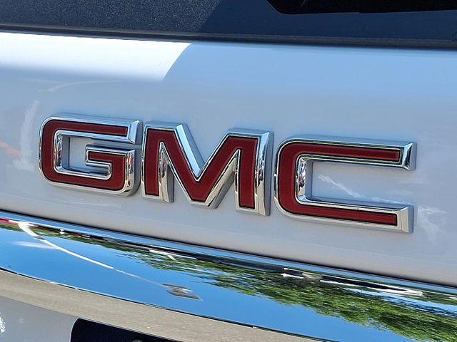 2024 GMC Terrain Vehicle Photo in PAWLING, NY 12564-3219