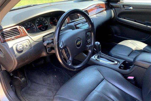 2014 Chevrolet Impala Vehicle Photo in KANSAS CITY, MO 64114-4545